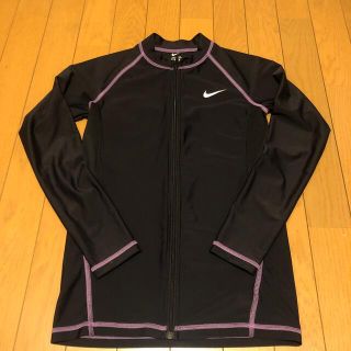 ナイキ(NIKE)のNIKE ラッシュガード　160 L(水着)