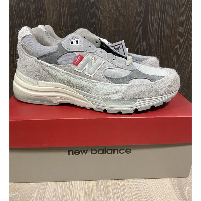 New Balance(ニューバランス)のLevi’s × NEW BALANCE 992  27.5cm リーバイス  メンズの靴/シューズ(スニーカー)の商品写真