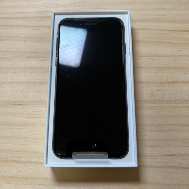iPhoneSE2 ブラック 64G SIMフリー