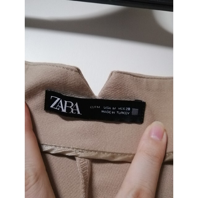 ZARA(ザラ)の専用★美品ZARAハイウエストテーパードパンツ レディースのパンツ(カジュアルパンツ)の商品写真