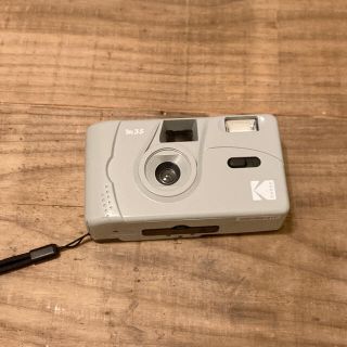 フジフイルム(富士フイルム)のKodak m35 グレー　傷あり(フィルムカメラ)