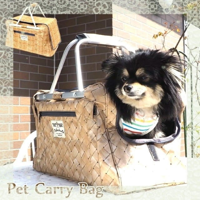 ペット　キャリーバッグ᯽᨞᨞୭ わんこ　犬　愛犬　　使わない時はペタンコ収納♪ その他のペット用品(犬)の商品写真