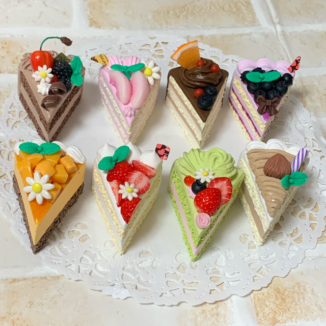 アソートケーキ　おままごと　フェイクスイーツ ハンドメイドのキッズ/ベビー(おもちゃ/雑貨)の商品写真