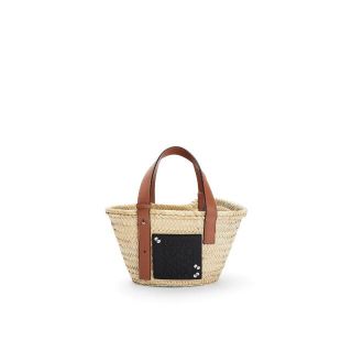 ロエベ(LOEWE)の希少　　ロエベ　トトロ　コラボ籠バック　新品　正規品(かごバッグ/ストローバッグ)