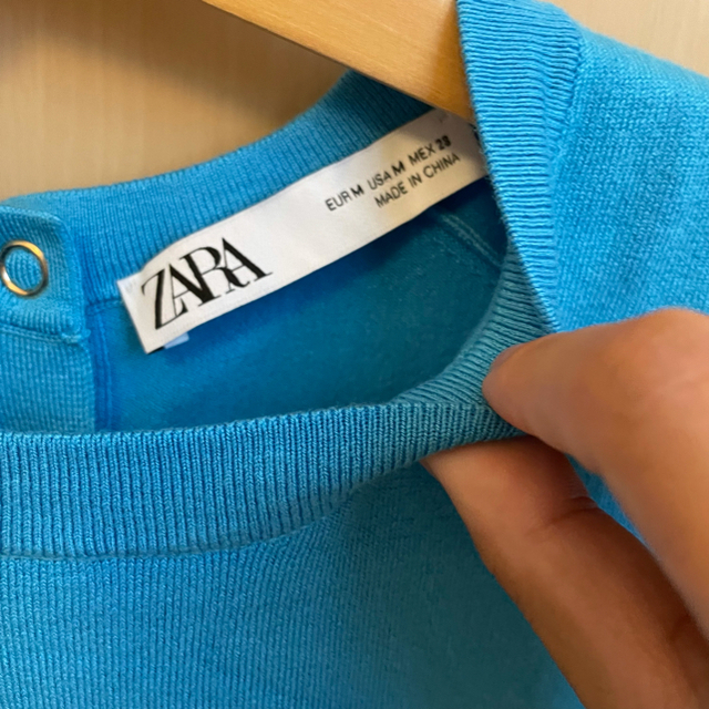 ZARA(ザラ)のZARA ノースリーブニットトップス レディースのトップス(Tシャツ(半袖/袖なし))の商品写真