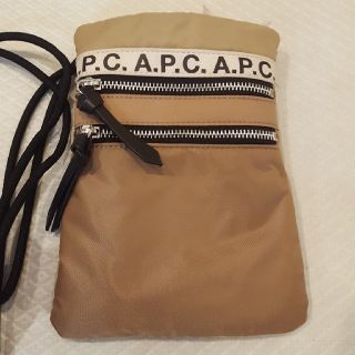 アーペーセー(A.P.C)のA.P.C アーペーセー ネックポーチ(ショルダーバッグ)