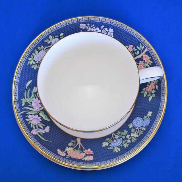 WEDGWOOD(ウェッジウッド)のWedgwood ｜Blue Siam カップ＆ソーサー インテリア/住まい/日用品のキッチン/食器(食器)の商品写真