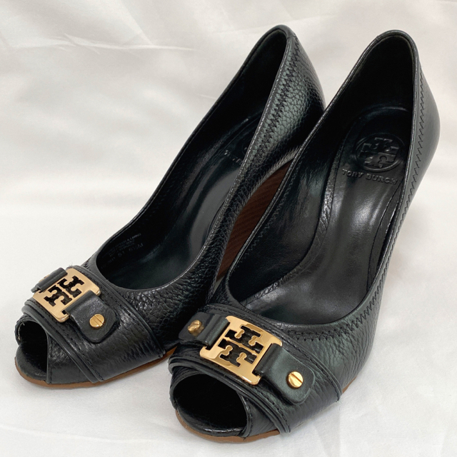 Tory Burch(トリーバーチ)の【大人気】Tory Burch オープントゥ　ウェッジ　パンプス レディースの靴/シューズ(ハイヒール/パンプス)の商品写真