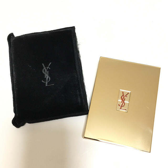 Yves Saint Laurent Beaute(イヴサンローランボーテ)のYSL ブラッシュヴォリュプテ【チーク】 コスメ/美容のベースメイク/化粧品(チーク)の商品写真