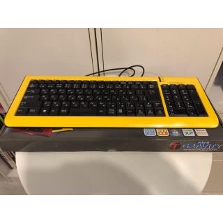 PC キーボード　イエロー　ワイヤレスマウス付き(PC周辺機器)