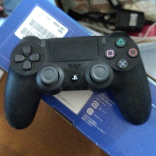 PS4　CUH−2000A B01 SSD交換　フォーマット済み