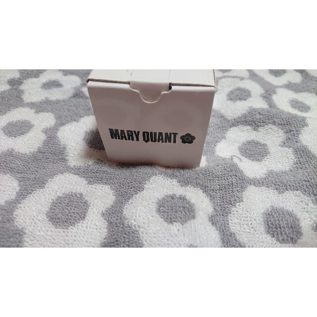 MARY QUANT(マリークワント)のMARY QUANT ミニボトル(140ml) インテリア/住まい/日用品のキッチン/食器(弁当用品)の商品写真