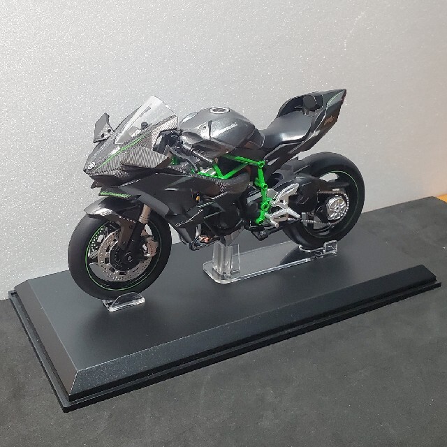 アオシマ文化教材社1/12スケールバイク kawasaki Ninja H2R 模型+プラモデル