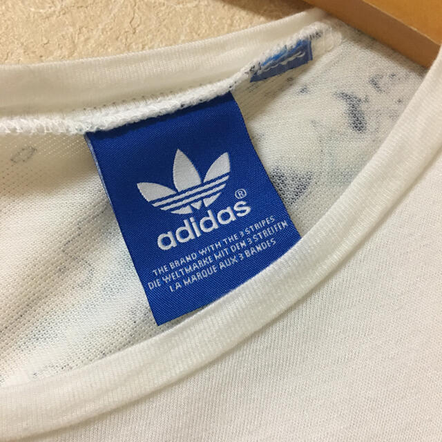 adidas(アディダス)の●アディダス　Tシャツ　切り替え レディースのトップス(Tシャツ(半袖/袖なし))の商品写真