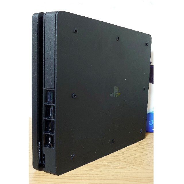 PlayStation4(プレイステーション4)のSONY PlayStation4 本体 CUH-2200AB01 エンタメ/ホビーのゲームソフト/ゲーム機本体(家庭用ゲーム機本体)の商品写真