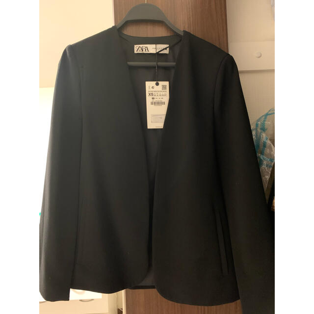 新品未使用♡ ZARA ケープジャケット スリットケープ ブラック