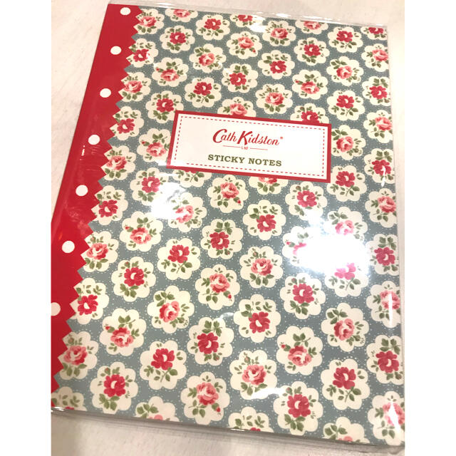 Cath Kidston(キャスキッドソン)のCATH KIDSTON STICKY NOTES インテリア/住まい/日用品の文房具(ノート/メモ帳/ふせん)の商品写真