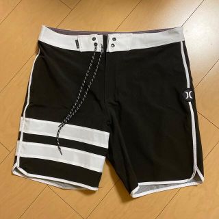 ハーレー(Hurley)のハーレーサーフパンツ　30サイズ(水着)