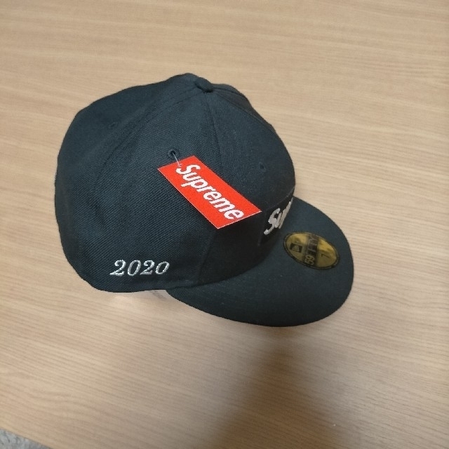 7-5/8 Supreme $1M Box Logo New Era 黒 7-5/8 Supreme $1M Box Logo New Era 黒