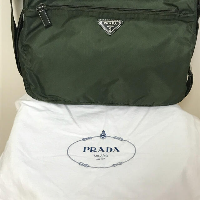 PRADA(プラダ)のPRADA プラダ　ショルダーバッグ レディースのバッグ(ショルダーバッグ)の商品写真