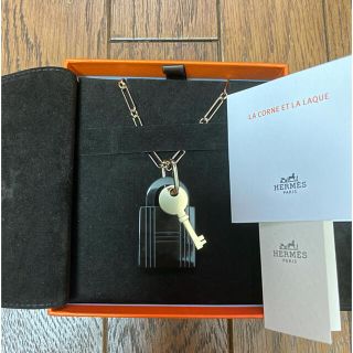 エルメス(HERMES)のエルメス ネックレス アミュレット パドロックGM  ゴールドチェーン 新品(ネックレス)