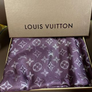 LOUIS VUITTON(マフラー/ショール ・ パープル/紫色系)の LOUIS VUITTON(マフラー/ショール ・ パープル/紫色系)の