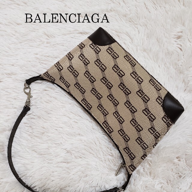 BALENCIAGA バレンシアガ アクセサリーポーチ ハンドバック BB柄 www