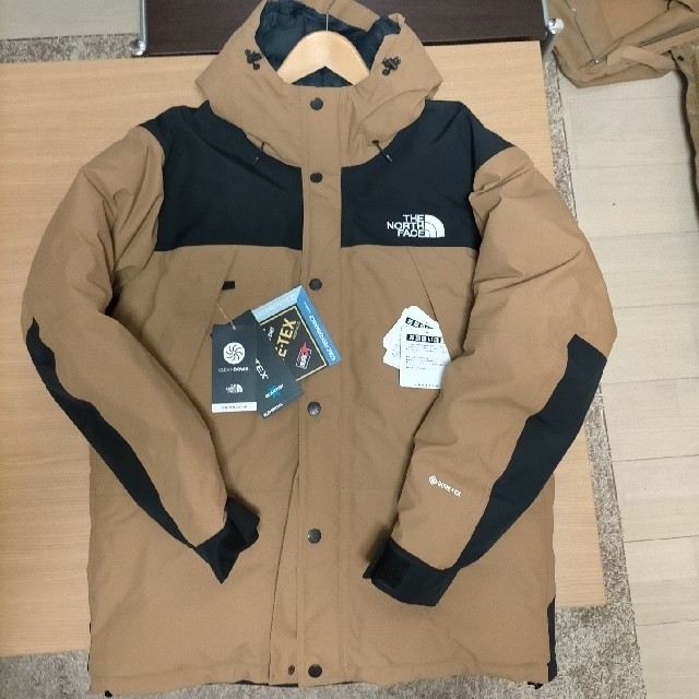 THE NORTH FACE マウンテンダウンジャケット