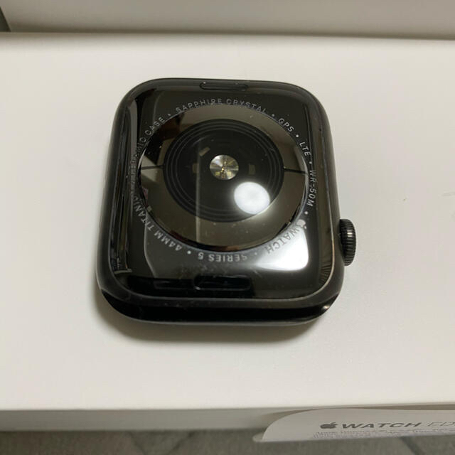 Apple Watch(アップルウォッチ)のApple Watch series5 スペースブラックチタンEdition  メンズの時計(腕時計(デジタル))の商品写真