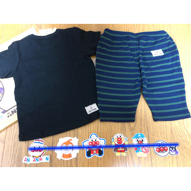 【新品】アンパンマン キッズコレクション 半袖シャツ、パンツ（100）セット