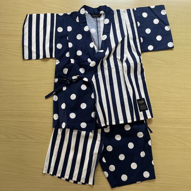 西松屋(ニシマツヤ)の甚平　110 キッズ/ベビー/マタニティのキッズ服男の子用(90cm~)(甚平/浴衣)の商品写真