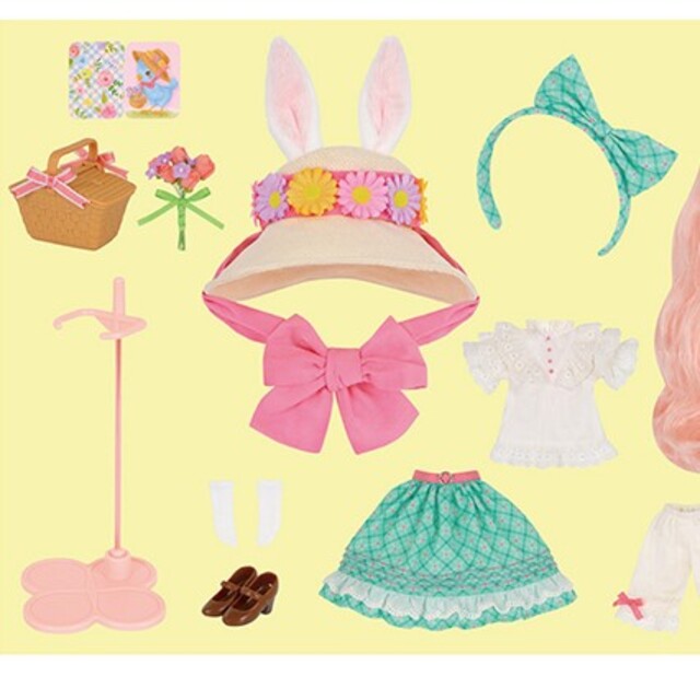 Takara Tomy(タカラトミー)の♡ユナ様専用♡　ブライス　衣装一式、スタンド「スプリング　ホープ」化粧箱つき ハンドメイドのぬいぐるみ/人形(人形)の商品写真