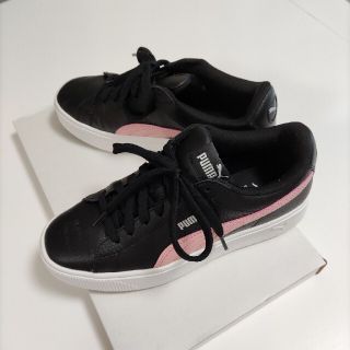 プーマ(PUMA)の【セール中】PUMA プーマ スニーカー ブラック×ピンク 24cm(スニーカー)