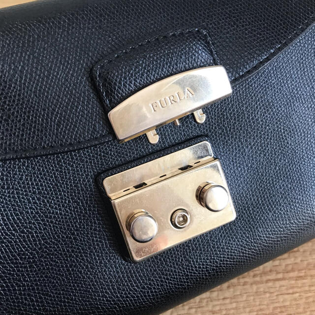 Furla(フルラ)のFURLA フルラ メトロポリス ショルダーバッグ 黒　ミニバッグ レディースのバッグ(ショルダーバッグ)の商品写真