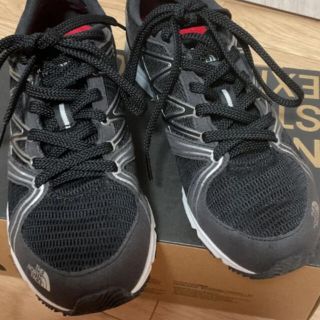 ザノースフェイス(THE NORTH FACE)のノースフェイス　ランニングシューズ　メンズ25.5  (シューズ)