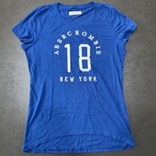 アバクロンビーアンドフィッチ(Abercrombie&Fitch)のTシャツ　アバクロ(Tシャツ(半袖/袖なし))