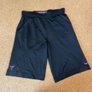 ナイキ(NIKE)のNIKE コービー　バスケットボール　ハーフパンツ　Lサイズ(バスケットボール)