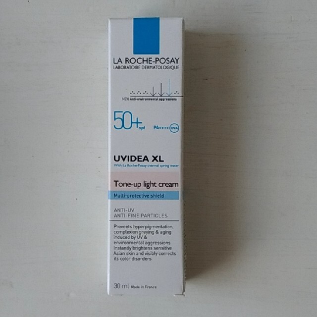 LA ROCHE-POSAY(ラロッシュポゼ)の新品　ラロッシュポゼ　トーンアップライト コスメ/美容のベースメイク/化粧品(化粧下地)の商品写真