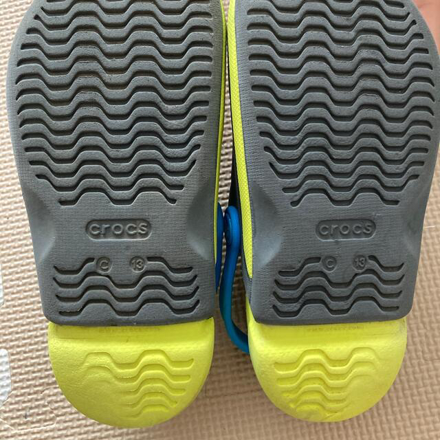 crocs(クロックス)のクロックス　C13 キッズ/ベビー/マタニティのキッズ靴/シューズ(15cm~)(サンダル)の商品写真