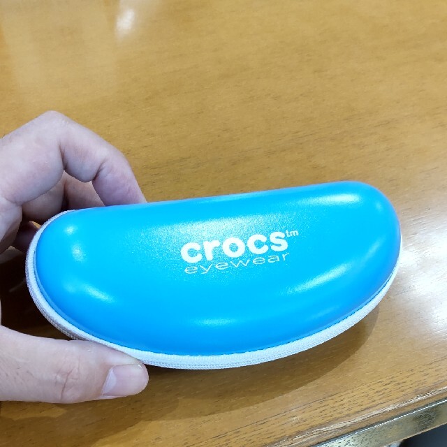 crocs(クロックス)のクロックス メガネケース新品未使用 レディースのファッション小物(サングラス/メガネ)の商品写真