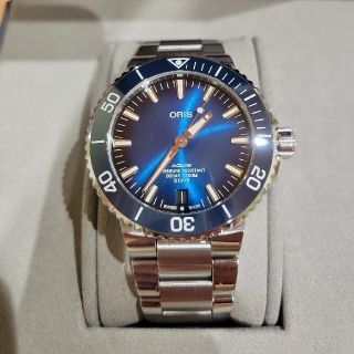 オリス(ORIS)の　新型　オリス　アクイスデイト　キャリバー400　43.5mm(腕時計(アナログ))