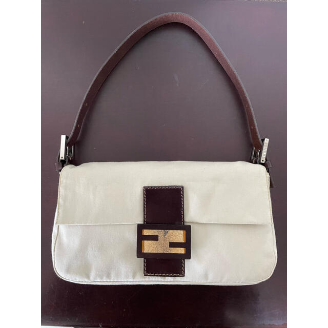 FENDI バケット