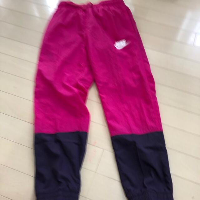 NIKE(ナイキ)の【サイズ150】NIKE ナイロンスエット上下 キッズ/ベビー/マタニティのキッズ服女の子用(90cm~)(ジャケット/上着)の商品写真