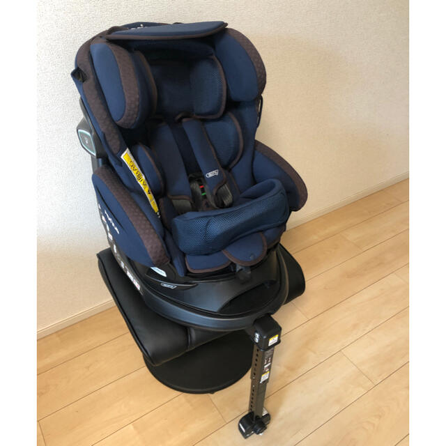 Aprica フラディア グロウ ISOFIX セーフティ シリーズ -未使用- 自動車用チャイルドシート本体