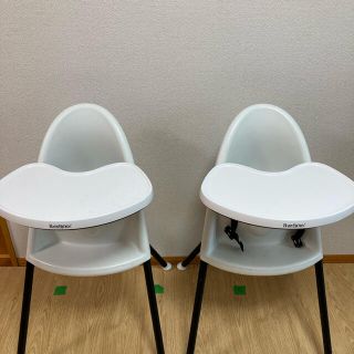 ベビービョルン(BABYBJORN)のベビービョルン  ハイチェア 2台ハーネス付き　正規品の箱、説明書、登録書付き(ハイバックチェア)