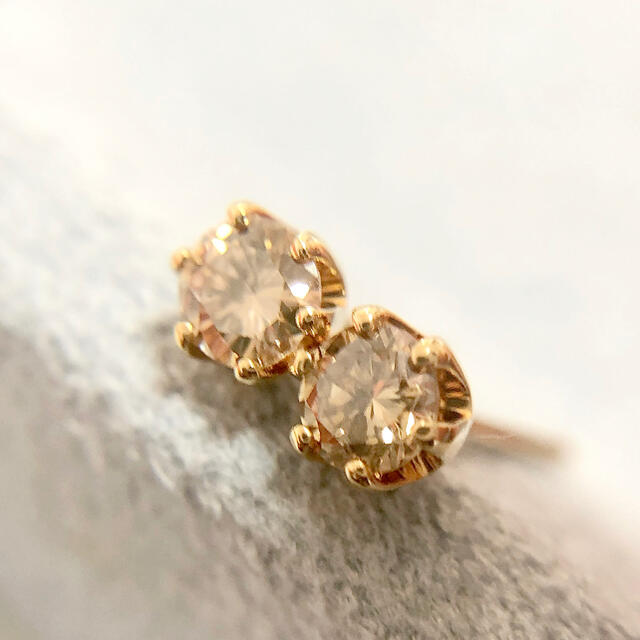 k18 天然ダイヤモンド ピアス 0.4ct（0.2ct×2） レディースのアクセサリー(ピアス)の商品写真