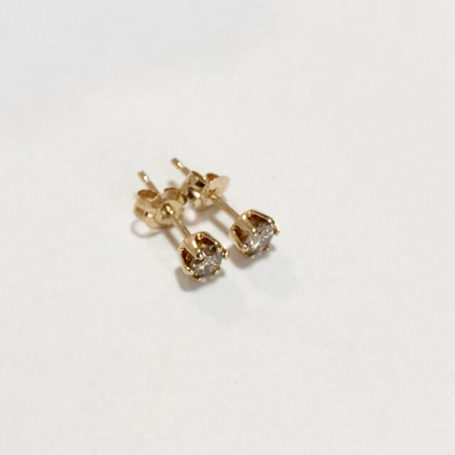 k18 天然ダイヤモンド ピアス 0.4ct（0.2ct×2） レディースのアクセサリー(ピアス)の商品写真