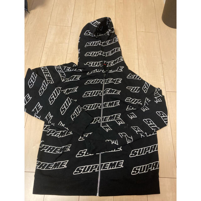 Supreme Repeat hooded