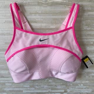 ナイキ(NIKE)の専用4枚(トレーニング用品)