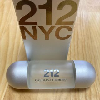 キャロライナヘレナ(CAROLINA HERRERA)のキャロライナヘレナ  212 ET 30ml(香水(女性用))